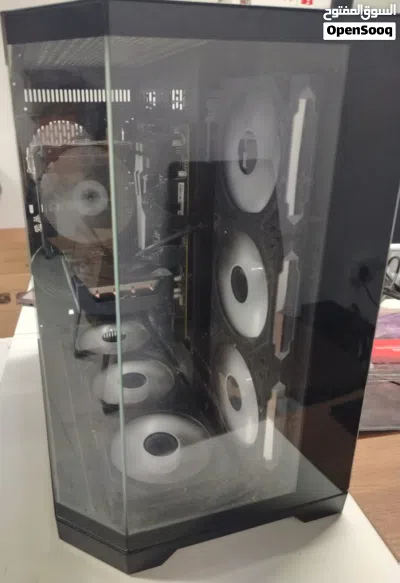 PC للبيع بمواصفات ممتازه 2