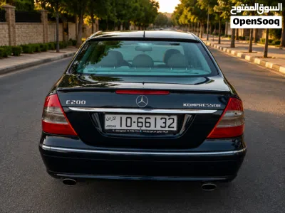 Mercedes Benz E-Class E 200 3