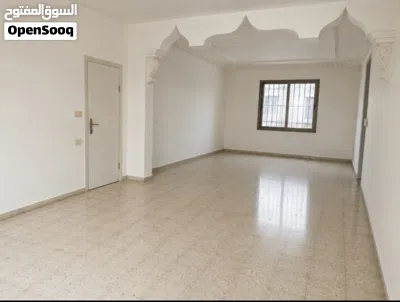بدل 265 ب 220 الف شيكل وع الكاش 200 4