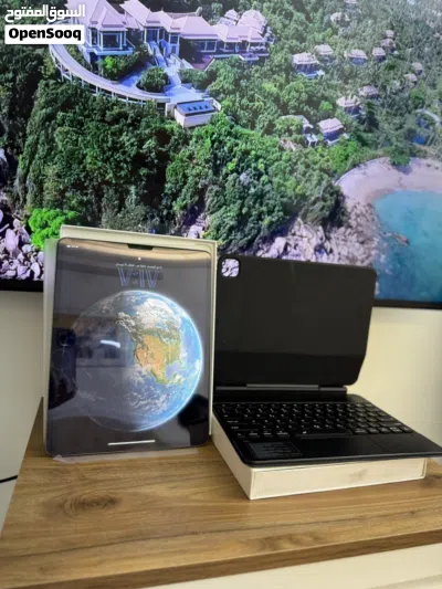 iPad Pro 12.9-inch (5th Generation) Wi-Fi 3
