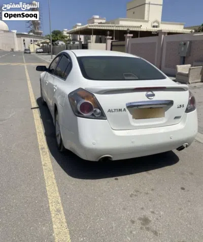 Nissan Altima S 2