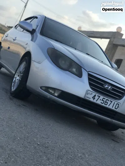 Hyundai Avante SE 4