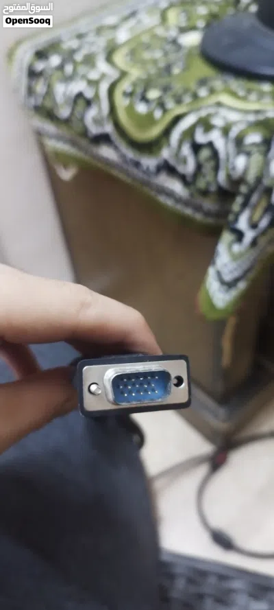 وصلت تحويل من VGA الىHmdi ووصلت شاشه لون ازرق الاتنين 4 الأزرق دينار الموقع اربد بيت راس 4
