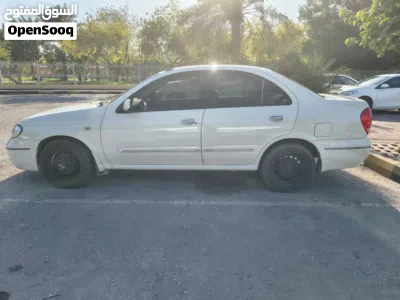 Nissan Sunny Standard 3