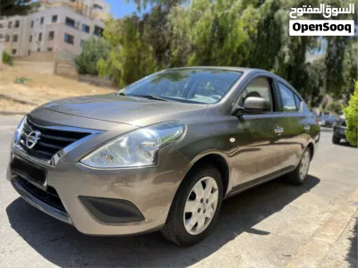 Nissan Sunny Standard 3