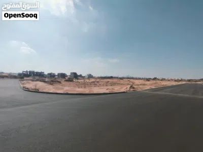 متبقي 3قطع متاحيين 280 متر بسعر660الف وقطعه كبيره314 متر بسعر 745 الف شامل رسوم التسجيل والتحويل 3