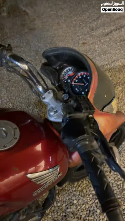 Honda Unicorn 3