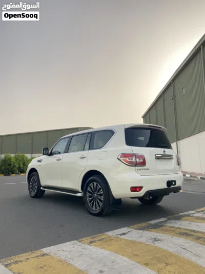 Nissan Patrol SE 4