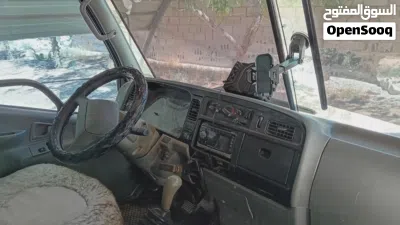 ميتسوبيشي كانتر 2