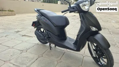 سكوتر بياجو إيطالي بحالة الوكاله لون مميز 3