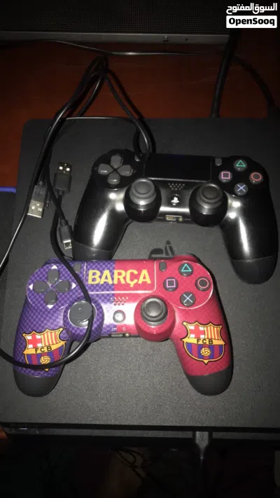 PS4 + ايفون 7 بلس +ماوس وكيبورد 4