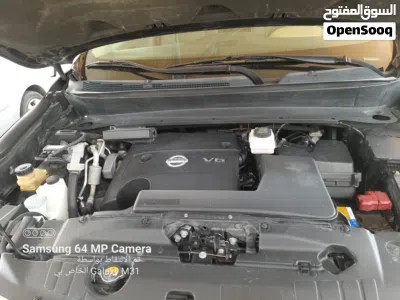 Nissan Pathfinder SV 4