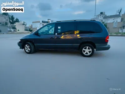 Chrysler Voyager Limited 2