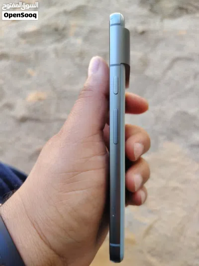 جوجل بكسل 8 4