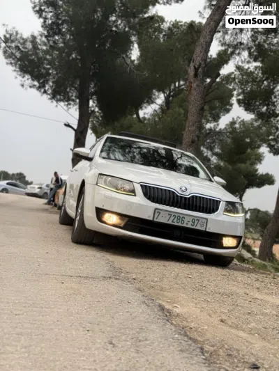 سكودا اوكتافيا Standard 4