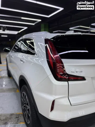 كاديلاك XT4 Premium Luxury 2