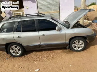 Hyundai Santa Fe Limited 4