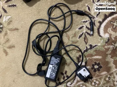 لابتوب ديل للبيع شغال 100٪ 2