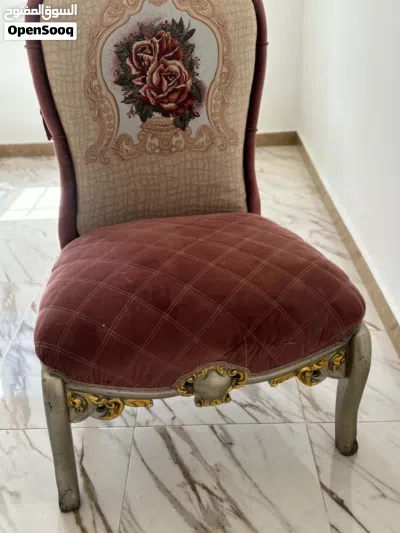صالون اربعه قطع فرديه واتنين زوجيه وطاوله حاجه نضيفه ربي يبارك 2