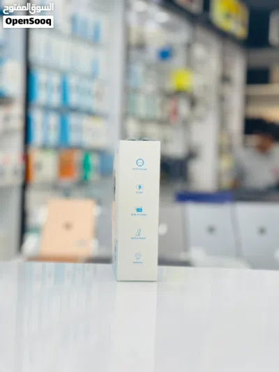 Brand New Pawa MagSafe power bank in Oman Fast Charging 3