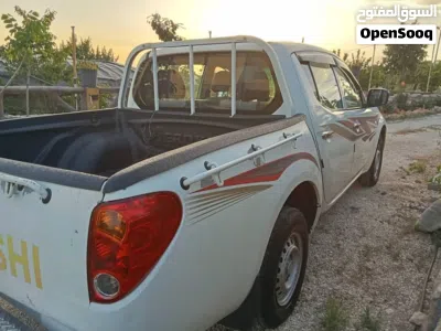 ميتسوبيشي L200 Standard 4