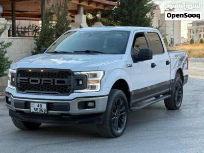 Ford F-150 XLT 2