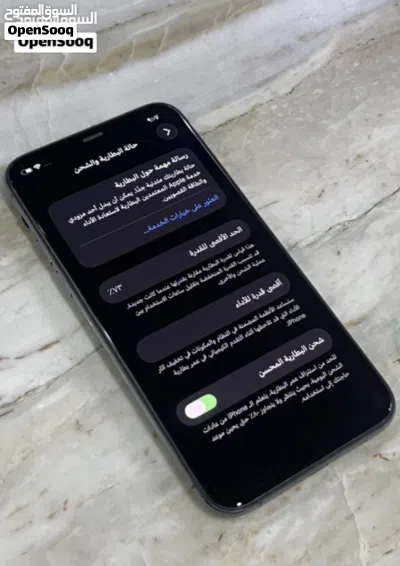 iPhone 11pro بدون اي خدوش نظيف 4