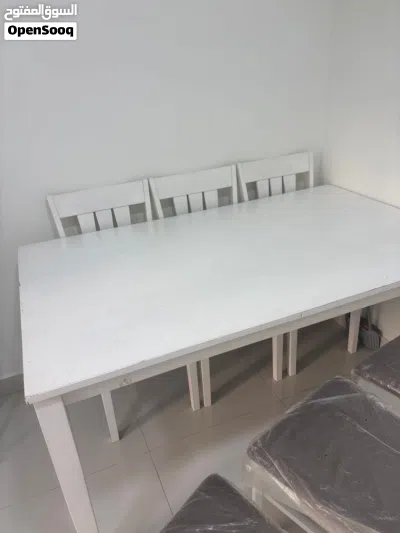 طاولة طعام لبيع شبه جديده 3