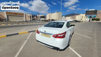 نيسان التيما S 3