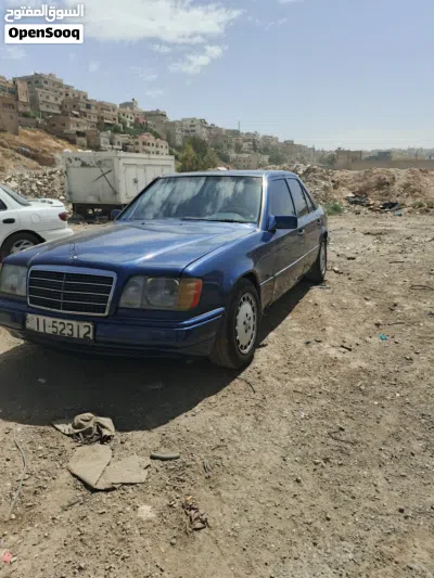 Mercedes Benz E-Class E 200 3