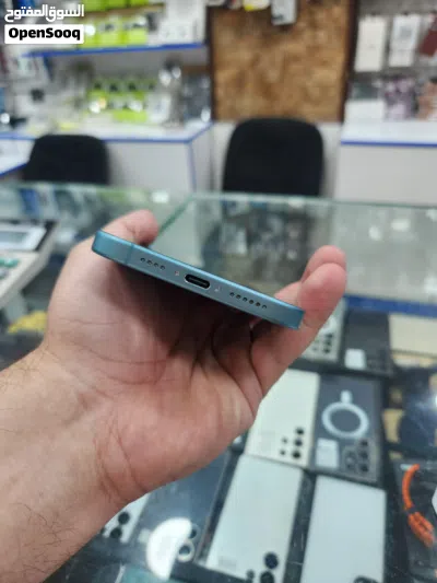 iPhone 16 plus 128GB بحالة ممتازة جدا بسعر مميز 2