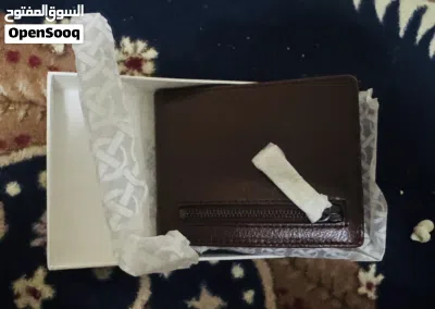 محفظة Oroton أصلية جلد طبيعي جديدة مع العلبة – لون بني شوكولاتي فاخر. 3