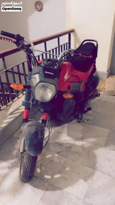 هوندا نافي 4