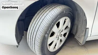 تويوتا كامري XLE 2