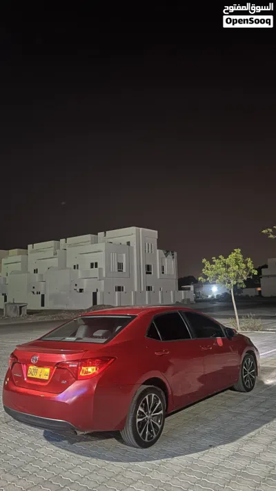 Toyota Corolla SE 4