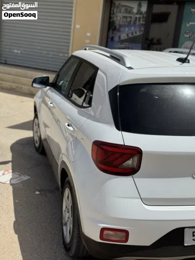هيونداي فينيو SE 3