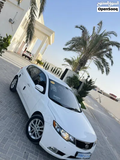 Kia Forte GT 4