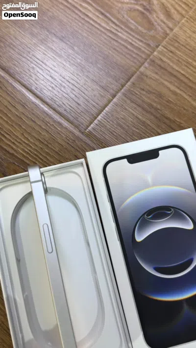 ايفون 16e للبيع 4
