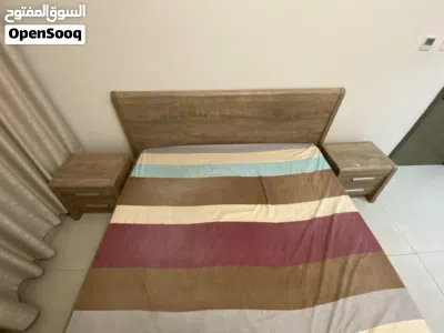 Home Box Bedroom Set - king size Bed Frame, 2 Nightstands, Dresser with Mirror (No Mattress) 3