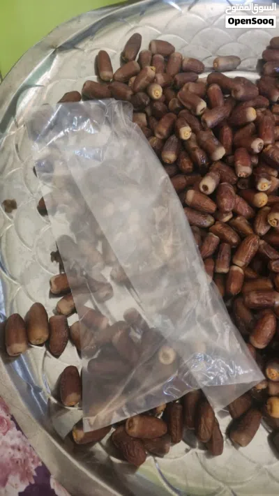 تمر نغال محقب الكيلو ب ريال فقط 2