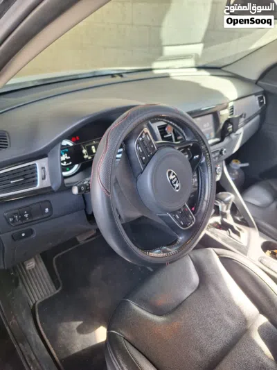 Kia Niro EX 2
