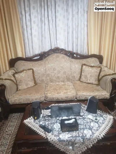 طقم كنبايات للجلوس.للبيع 3