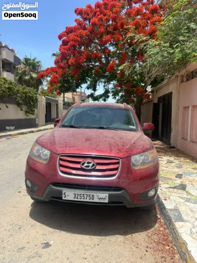 Hyundai Santa Fe Limited 2