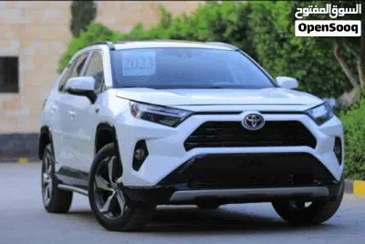 Toyota RAV 4 Limited 2