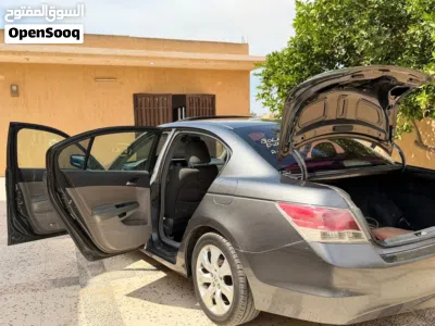 هوندا اكورد DX 3