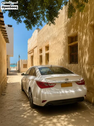 Hyundai Sonata Limited 3