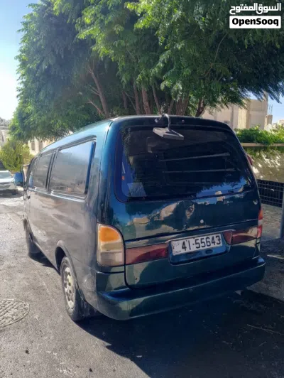 Kia Pregio 4