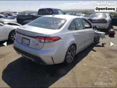 Toyota Corolla SE 3