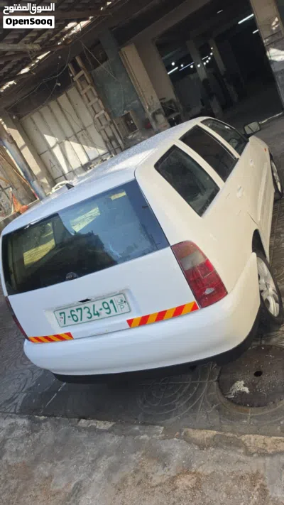 Volkswagen Polo Standard 4