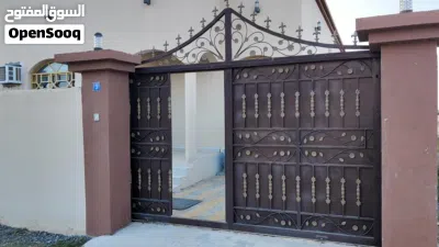 غرفة للإجار بالساعات والايام قريب الواحه مول 4